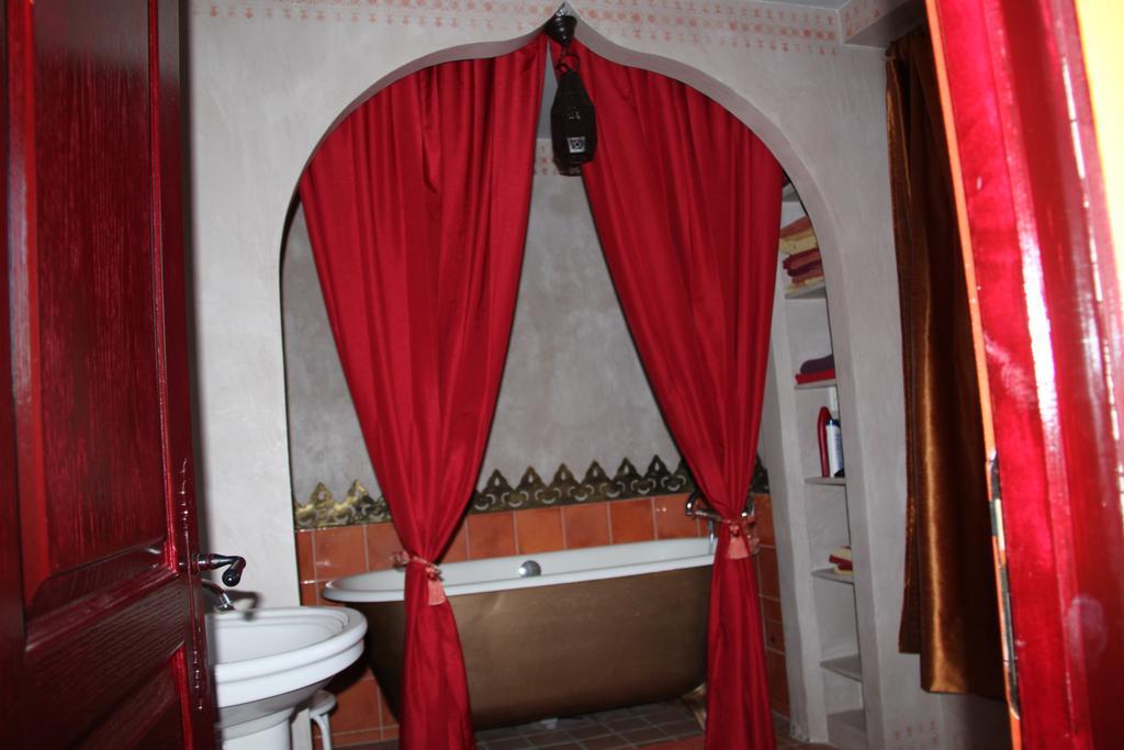 Chambres D'Hotes Manoir Du Buquet Онфлёр Экстерьер фото